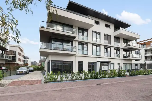 80m2 apartment to rent for 2450€/month in Portugalkade 25, Almere