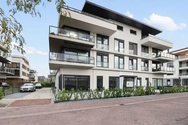 80m2 apartment to rent for 2450€/month in Portugalkade, Almere