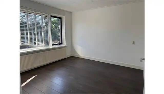 91m2 house to rent for 1300€/month in Estrikweg 13, Huizen