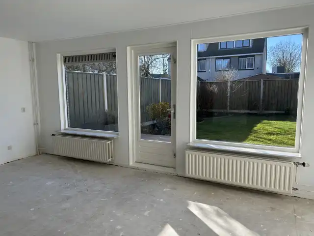 153m2 house to rent for 1455€/month in Elzenstraat 8, Almere