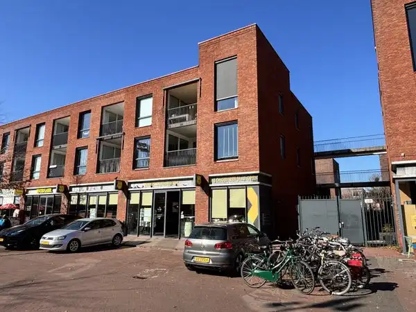 102m2 apartment to rent for 2750€/month in Haroekoeplein, Utrecht