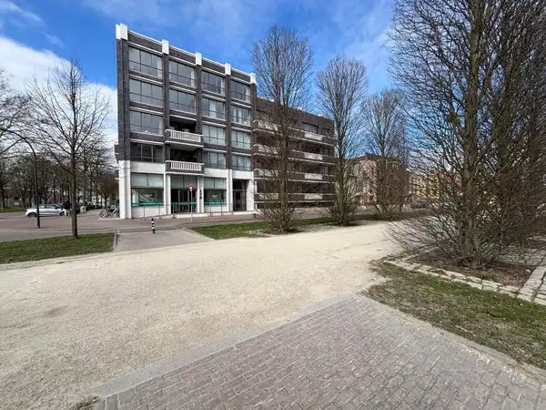 77m2 apartment to rent for 1700€/month in President Rooseveltlaan, Maastricht