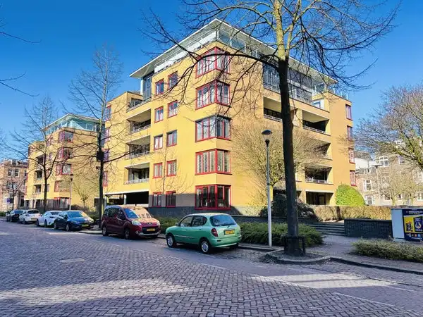 80m2 apartment to rent for 2200€/month in Hartingstraat, Utrecht