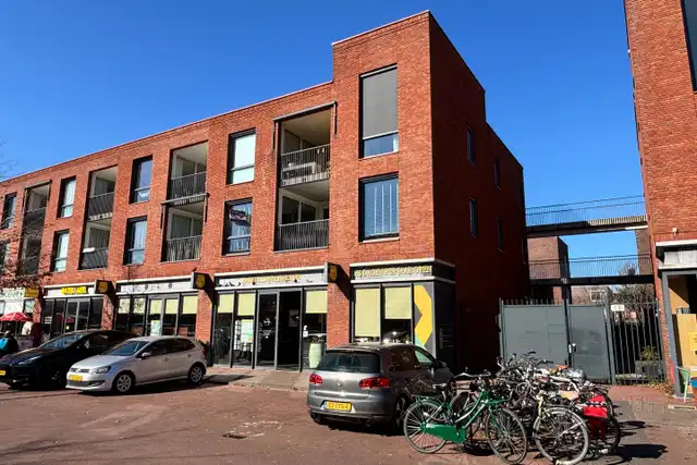 102m2 apartment to rent for 2750€/month in Haroekoeplein 73, Utrecht