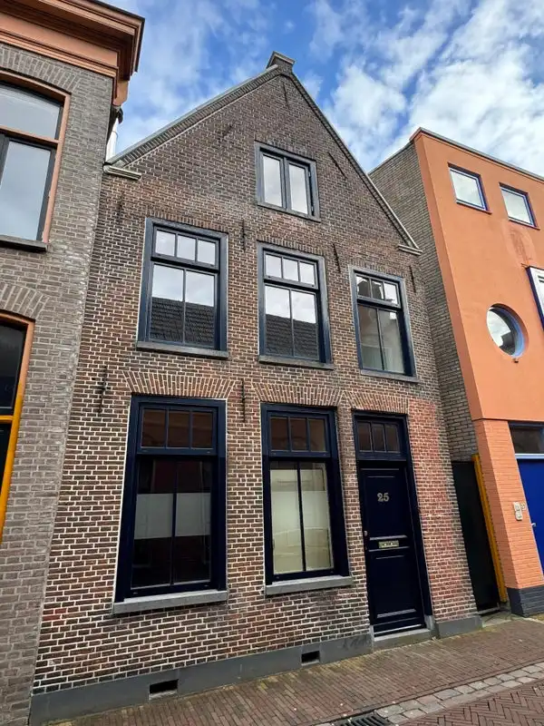 80m2 apartment to rent for 1425€/month in Akerkstraat, Groningen