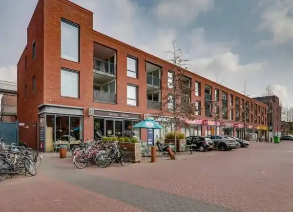 81m2 apartment to rent for 1995€/month in Haroekoeplein, Utrecht
