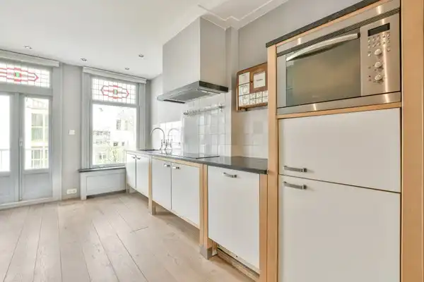52m2 apartment to rent for 2250€/month in Hugo de Grootkade 4-1, Amsterdam