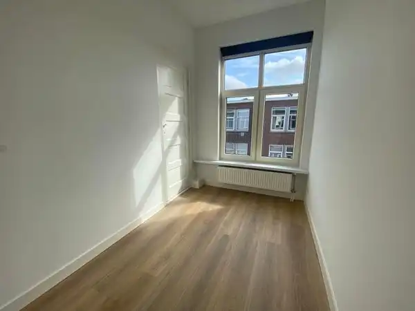 51m2 apartment to rent for 1138€/month in Rhododendronstraat, Den Haag