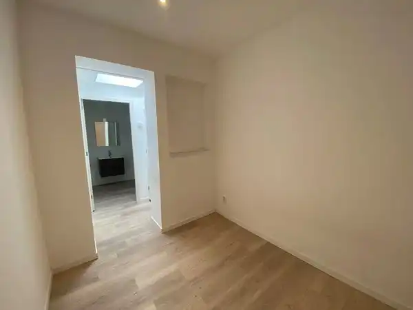 30m2 apartment to rent for 1185€/month in Hardewikerstraat, Groningen