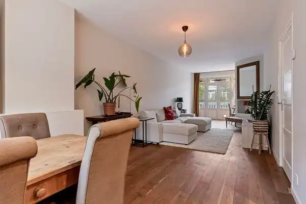 101m2 apartment to rent for 2250€/month in Tomatenstraat 75, Den Haag