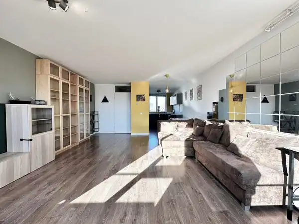 84m2 apartment to rent for 2600€/month in Trijn Hullemanlaan, Amsterdam