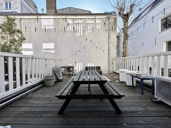 74m2 apartment to rent for 2950€/month in Foeliedwarsstraat, Amsterdam