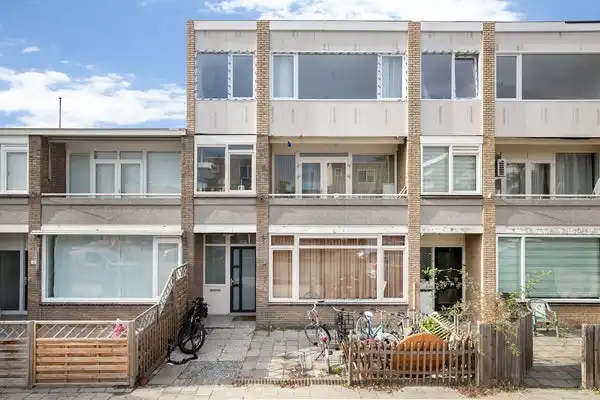 72m2 apartment to rent for 1595€/month in Peltlaan, Utrecht
