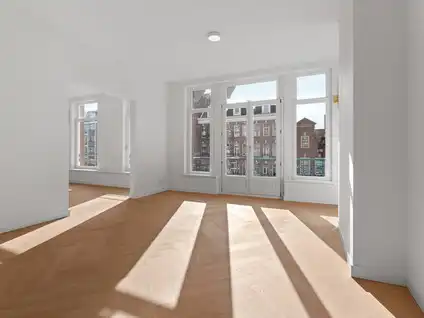 90m2 apartment to rent for 2800€/month in Overtoom 422, Amsterdam