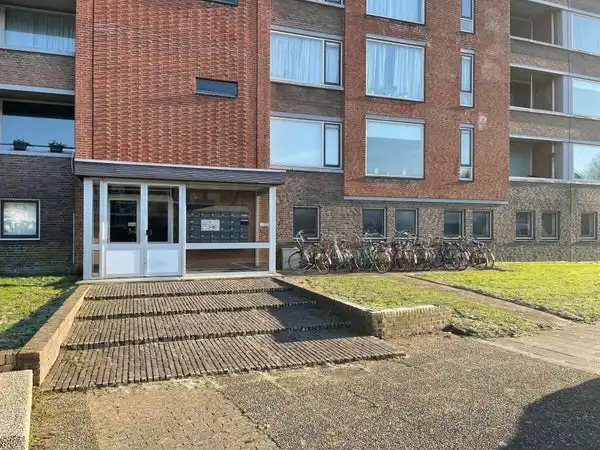 81m2 apartment to rent for 931€/month in Vlamoven, Ten Post