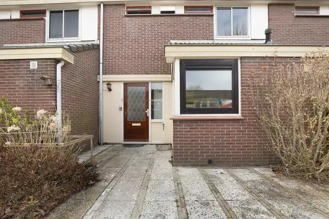 111m2 house to rent for 1390€/month in Botter 10, Hoorn