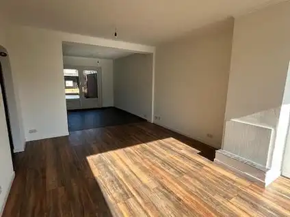 98m2 house to rent for 1750€/month in Paulinastraat 60, Hengelo