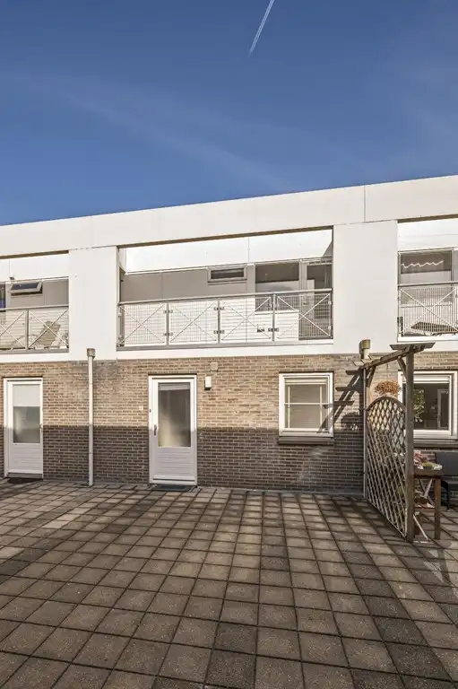 81m2 apartment to rent for 1155€/month in Poorterij, Leerdam
