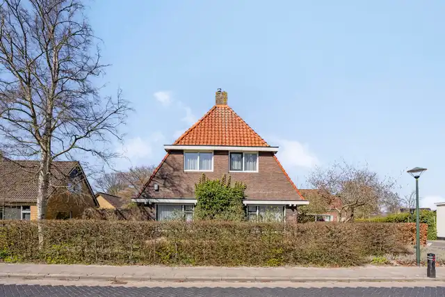 190m2 house to rent for 1750€/month in Herenweg 43, Donkerbroek