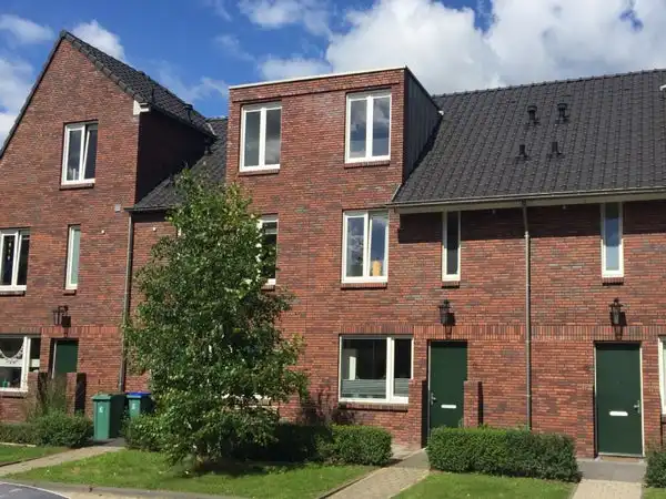 120m2 house to rent for 1345€/month in Tesselhofflaan 20, Ede