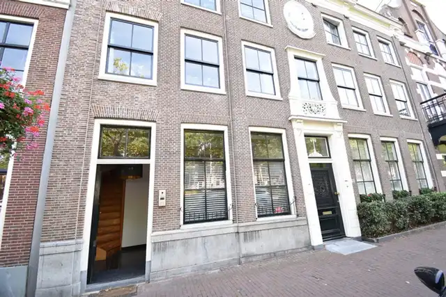 82m2 apartment to rent for 1800€/month in Weerwal 13, Purmerend
