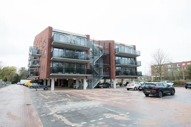 84m2 apartment to rent for 1450€/month in De Wherelanden 49, Purmerend