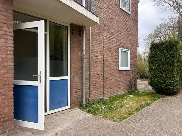 38m2 apartment to rent for 850€/month in Van Hogendorplaan 46A, Doetinchem