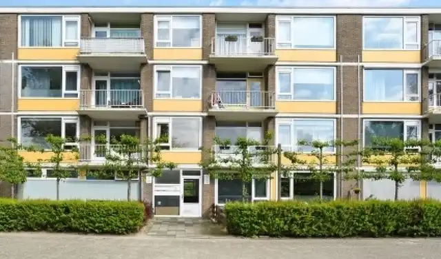 60m2 apartment to rent for 850€/month in Generaal S.H. Spoorstraat, Dordrecht