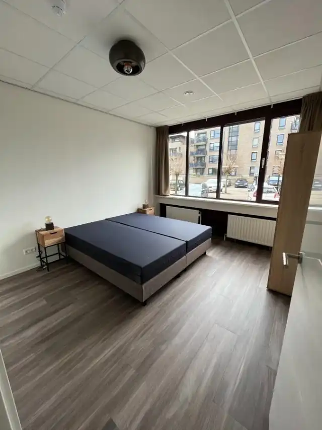 35m2 apartment to rent for 1025€/month in Stationsweg 21, Leerdam