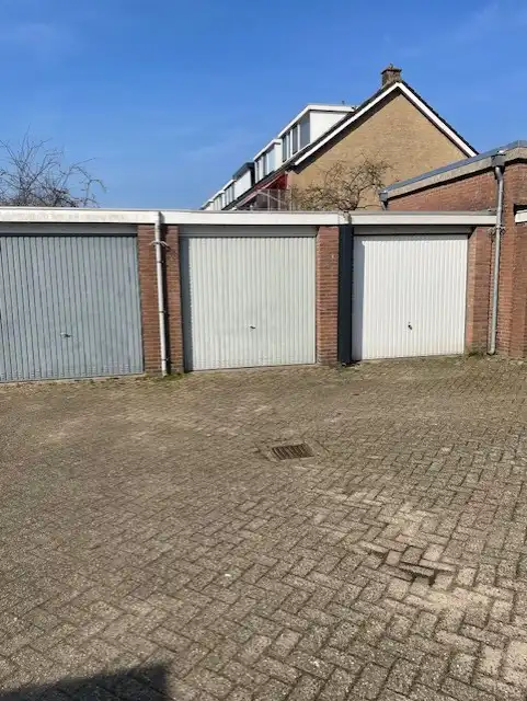 19m2 house to rent for 175€/month in Henegouwerhof, Bodegraven