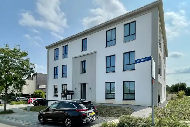 65m2 apartment to rent for 1158€/month in Vossepark 109, Heerlen
