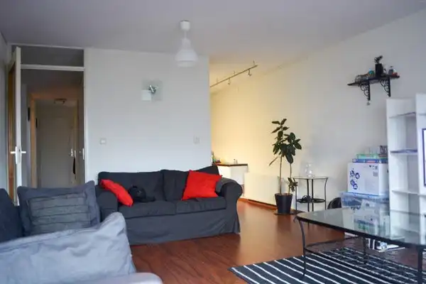 80m2 apartment to rent for 1890€/month in Eijmerspoelstraat, Leiden