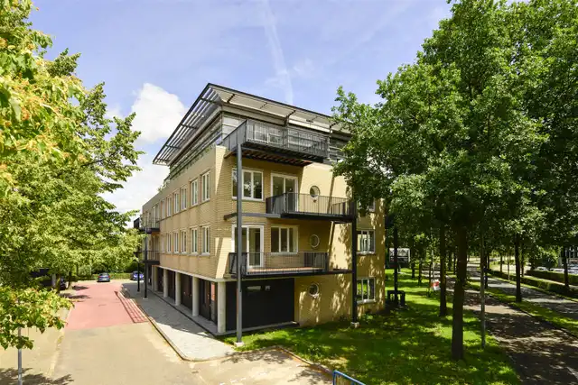 59m2 house to rent for 1490€/month in Huizermaatweg, Huizen