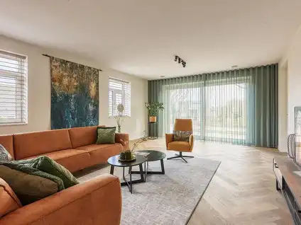 130m2 apartment to rent for 2400€/month in Wintercyclaam 5, Nootdorp
