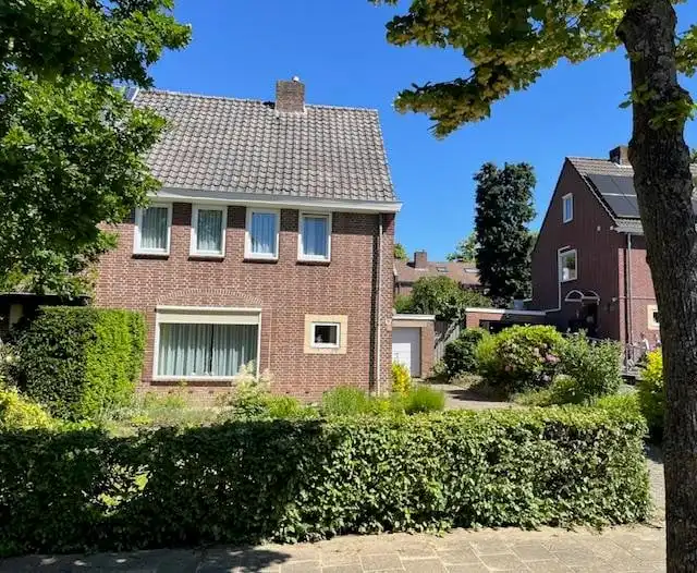 120m2 house to rent for 1295€/month in Gerard Bruningstraat 19, Heerlen