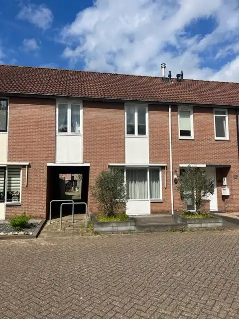 122m2 house to rent for 1500€/month in De Griffioen 39, Almelo