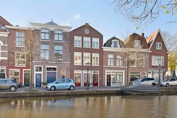 190m2 house to rent for 2950€/month in Oude Rijn, Leiden