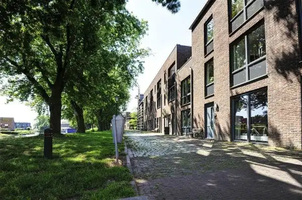40m2 apartment to rent for 1186€/month in Bergsingel, Deventer