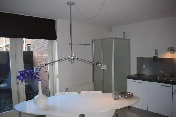 40m2 apartment to rent for 1186€/month in Bergsingel, Deventer