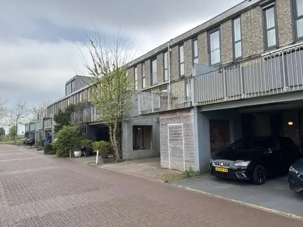 36m2 apartment to rent for 1250€/month in Deltaweg, Hoofddorp