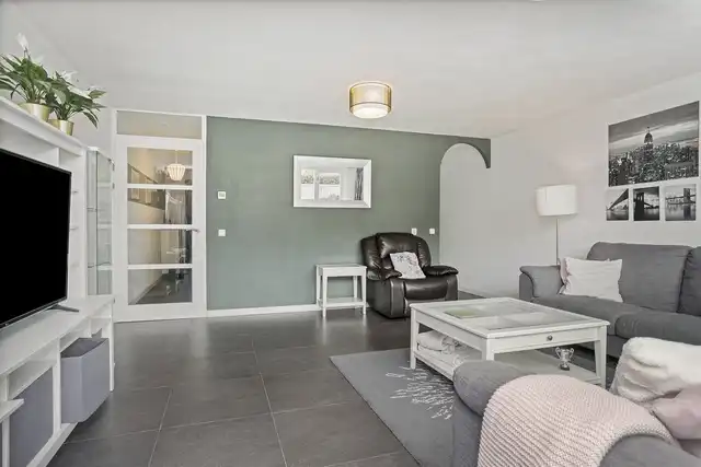150m2 house to rent for 2350€/month in Eikepage 54, Breda