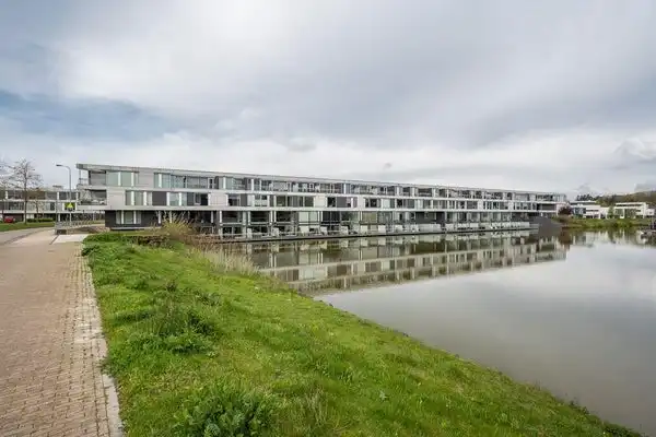 116m2 house to rent for 2100€/month in Waterlinie 565, Eindhoven