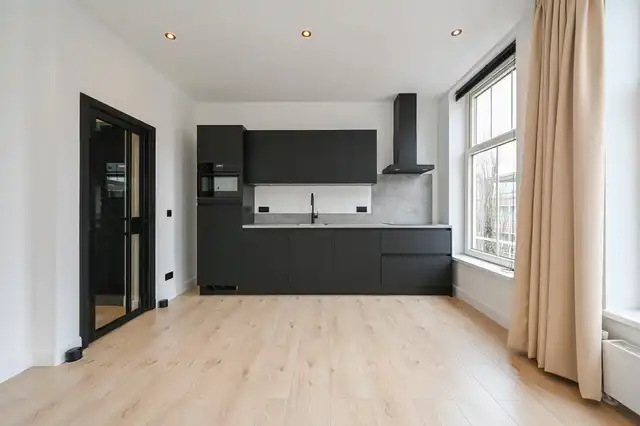 60m2 apartment to rent for 1471.74€/month in Scheepersstraat, Den Haag