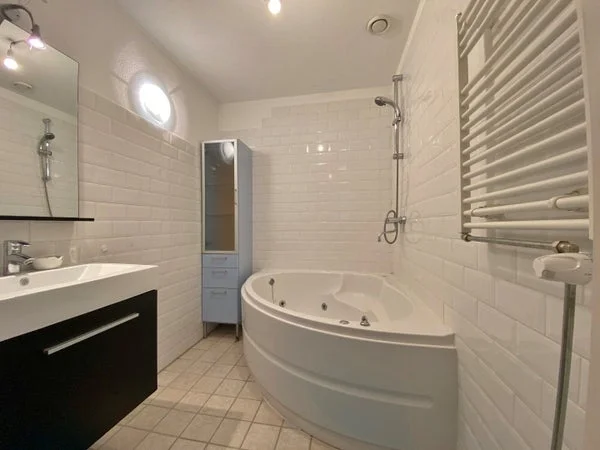 Rental property 5