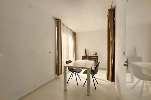 Rental property 5